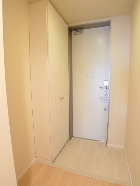 ひだまり荘 玄関