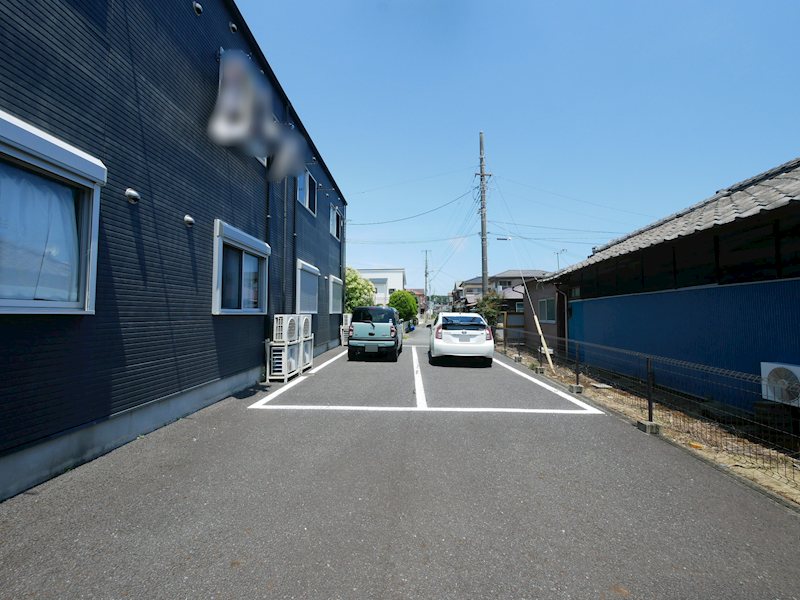 ポートスクエア 駐車場