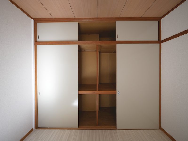 佐藤ハイツ 収納