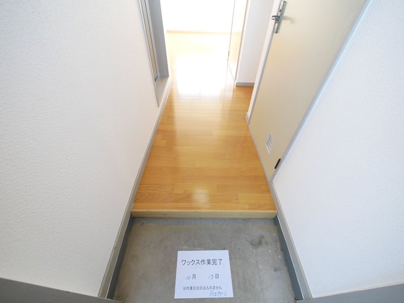 Ｓビル 玄関