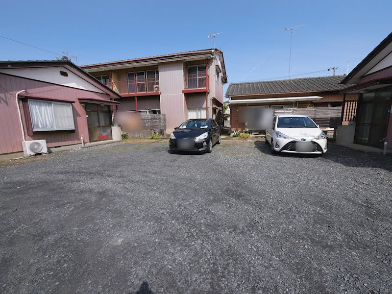 高橋住宅 駐車場