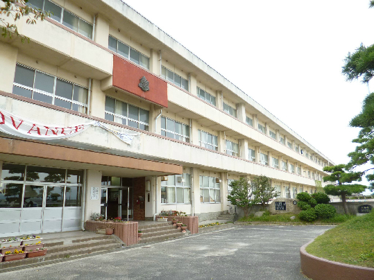 ラ・プリマヴェーラ　Ｃ 中学校