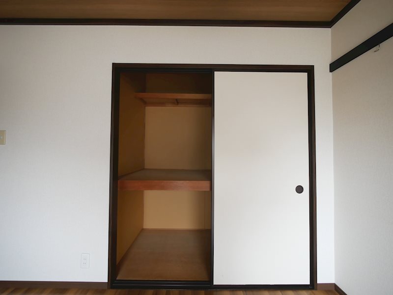 カーサ大みかＢ 収納