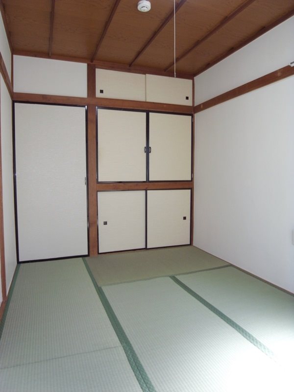 ひかり荘 ベッドルーム