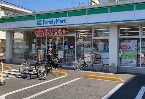 東栄レジデンス コンビニ