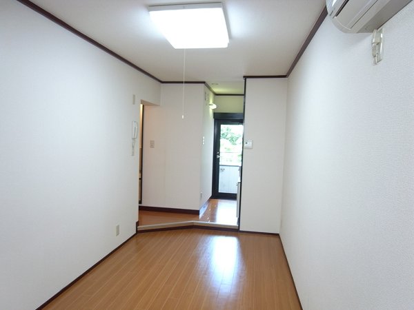 桜台アームス リビング