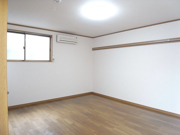 フラット大和町Ⅰ リビング