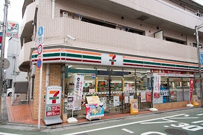 フラット桜台Ⅱ コンビニ