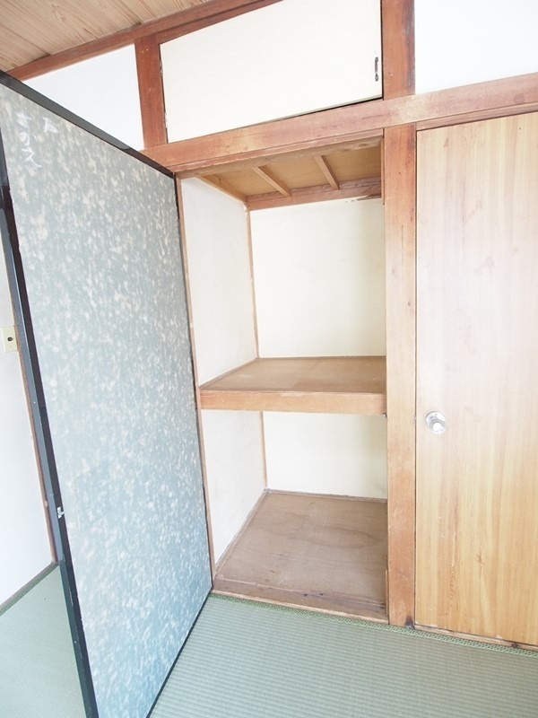 さかえアパートメント 収納