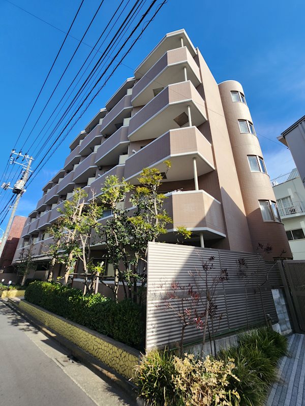 メゾン・ド・ゼファー 305号室 外観