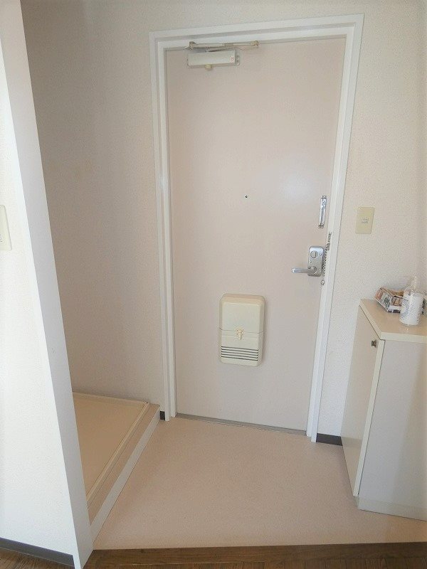 メゾンド・ミサ 玄関