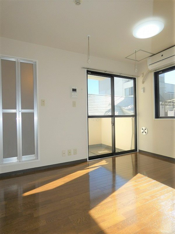 メゾンド・ミサ ベッドルーム