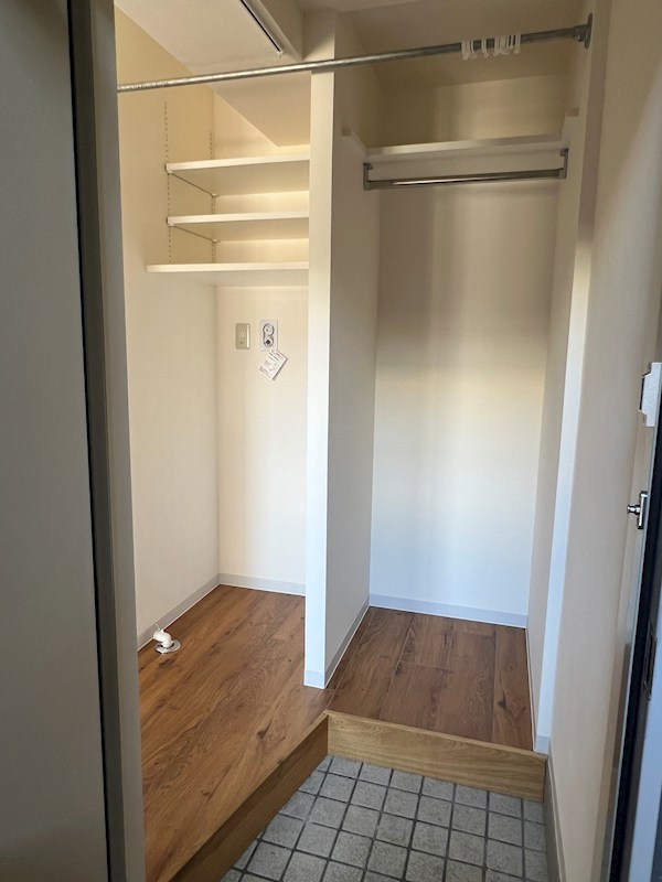 メゾン・アイル 玄関