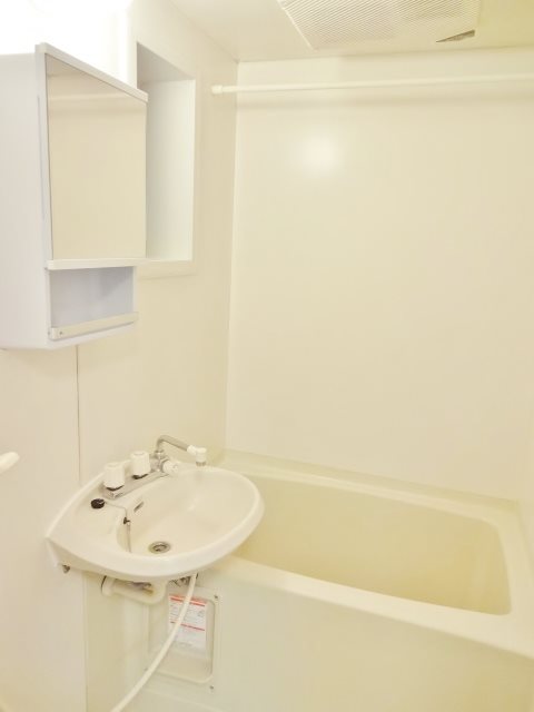 クライン　シュロス 風呂画像