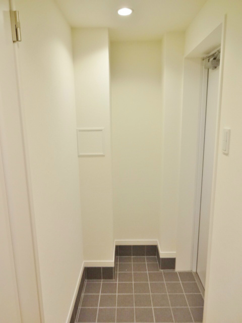 メーゾン俊3rd 玄関