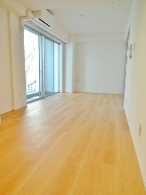 メーゾン俊3rd リビング