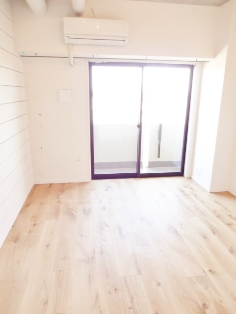 旗ヶ岡アパートメント リビング