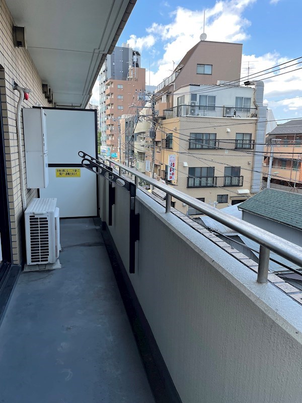 旗ヶ岡アパートメント ベランダ