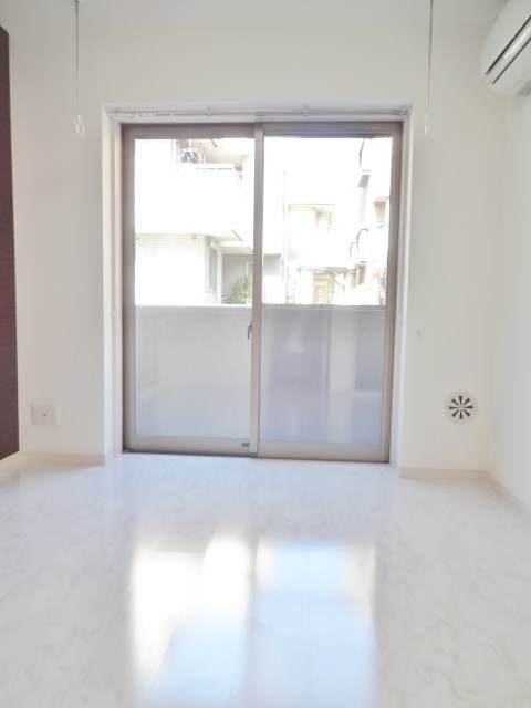 ルネッサ戸越公園 リビング