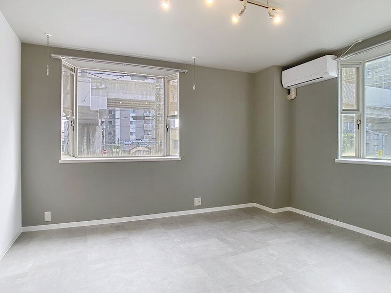 シャルム八幡 204号室 外観