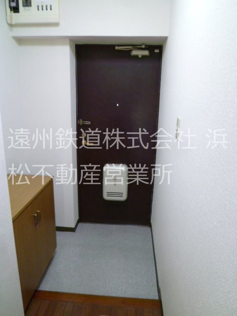 パストラーレ 玄関