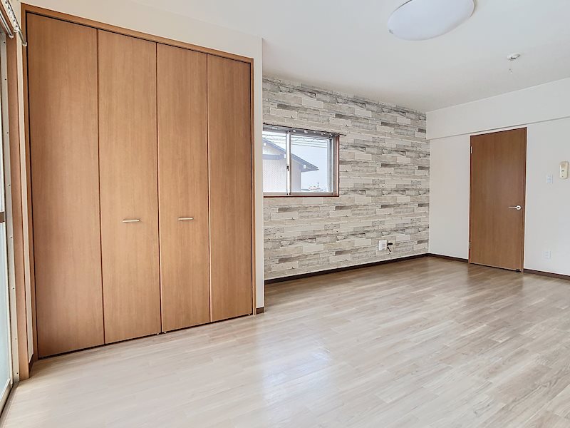 まきの木館うたり ベッドルーム