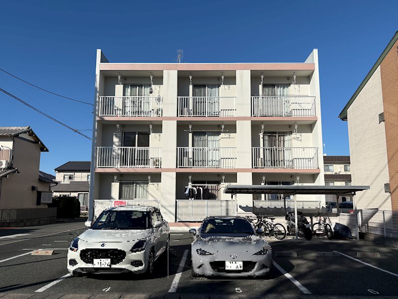 まきの木館うたり 203号室 外観