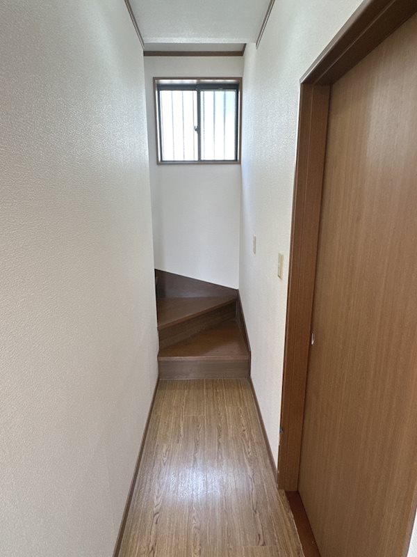 テラスハウスみかたはら 玄関