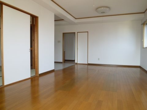 プレステージ高丘 リビング