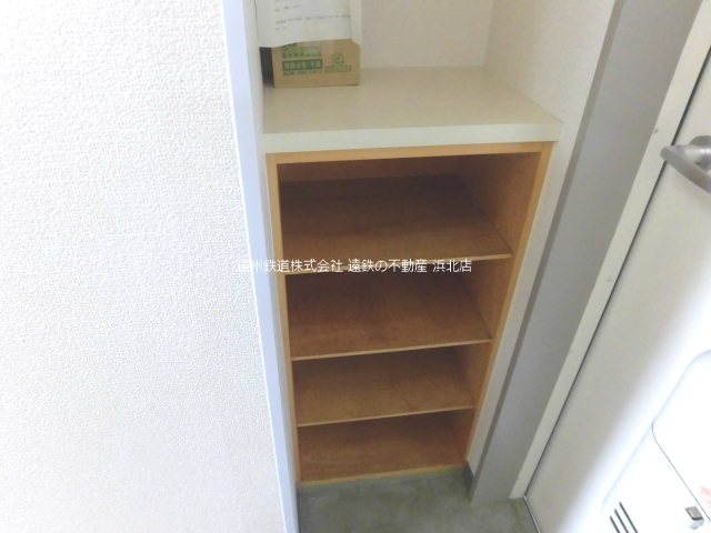 ラフォーレ半田 玄関