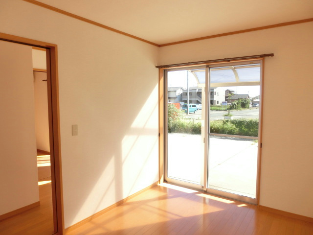 池田　岸本様貸家 ベッドルーム