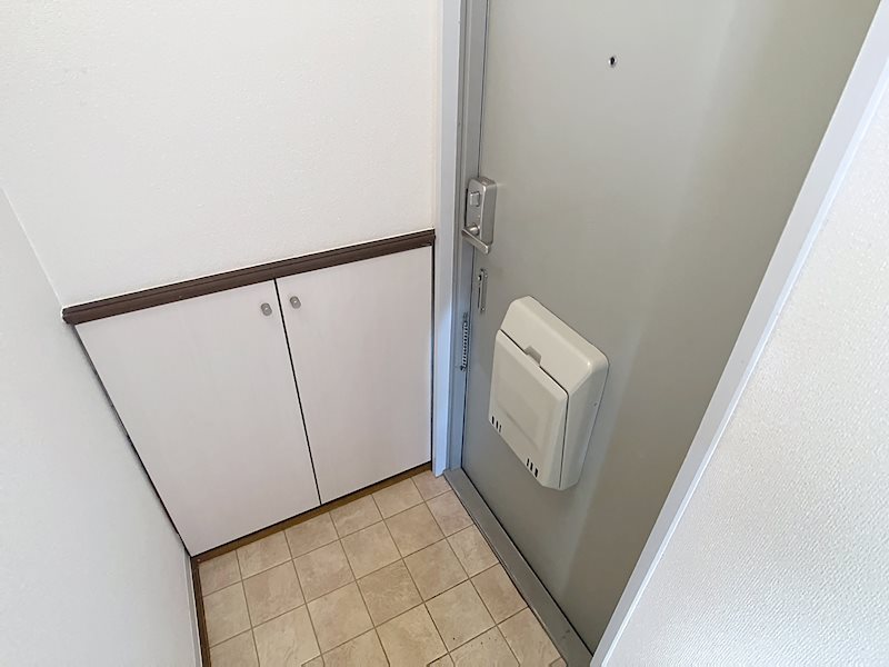 セジュールつばき 玄関