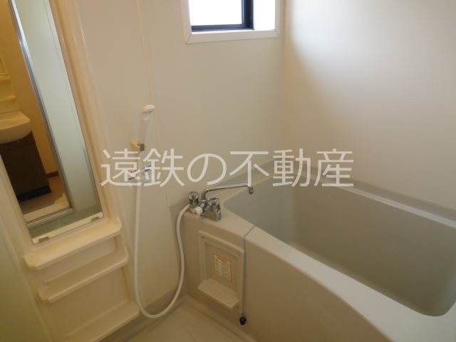 コンフォールＢ 風呂画像