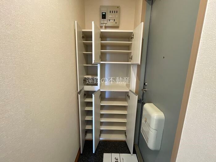 セジュールエイトＡ 玄関