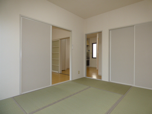 パストラルＢ ベッドルーム