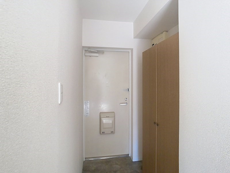 ミレーニア 玄関