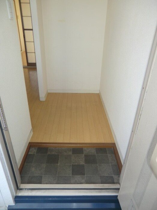 ルミエール　A棟 玄関
