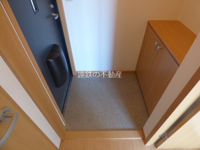 ファミーユⅡ 玄関
