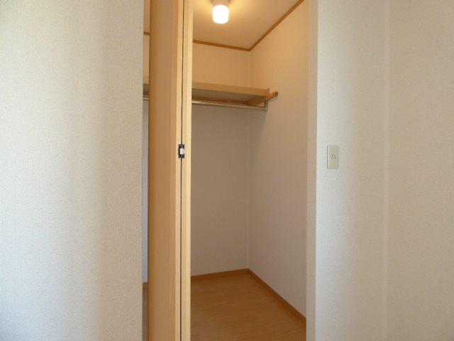 ファミーユⅠ 収納