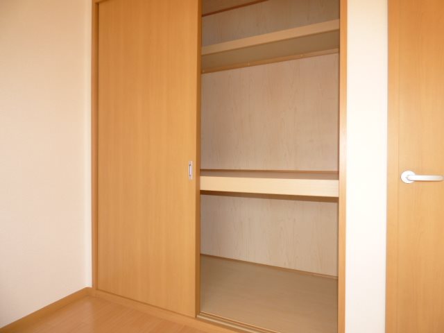 ファミーユⅠ 収納