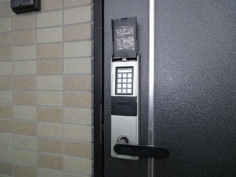 エスプリ 玄関