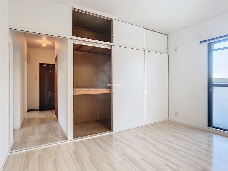 Ｅマンション 収納