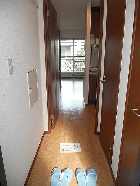 グランソレイユ　二子 玄関