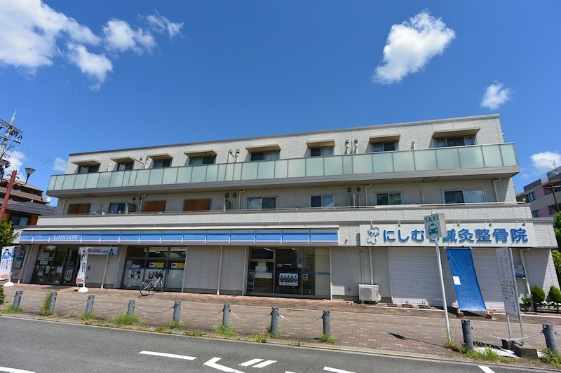 シャーメゾン河内磐船 外観