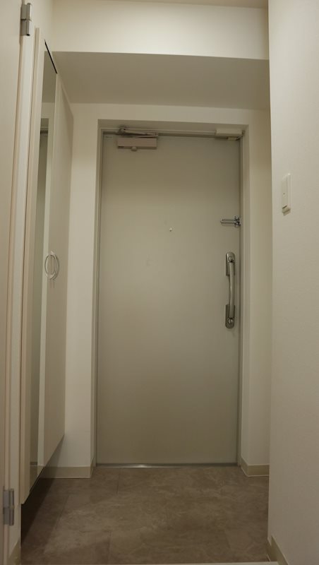 タウンコート御園 玄関