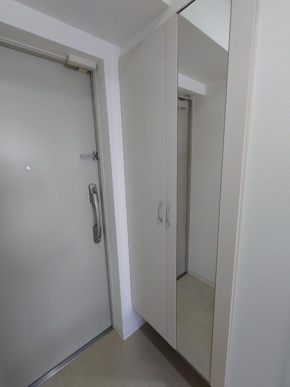 タウンコート御園 玄関