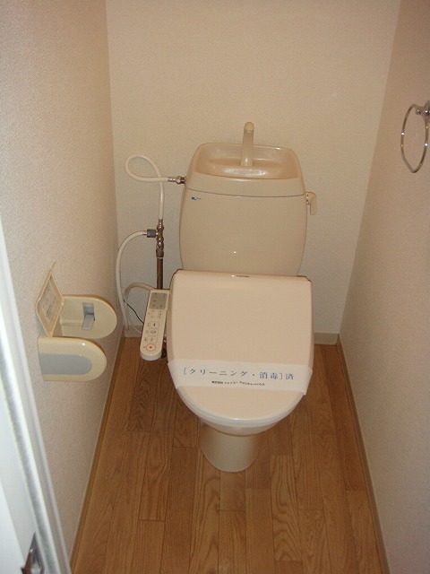 イーエムプットＢ トイレ