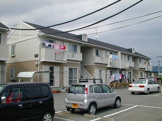 ロイヤルパレスB 外観