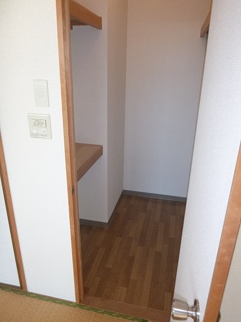 パレススクエア港南台 収納