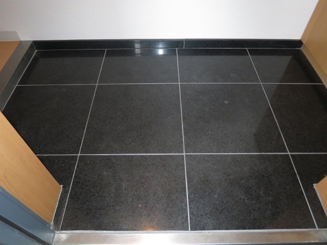 ラメゾン甲耀 玄関